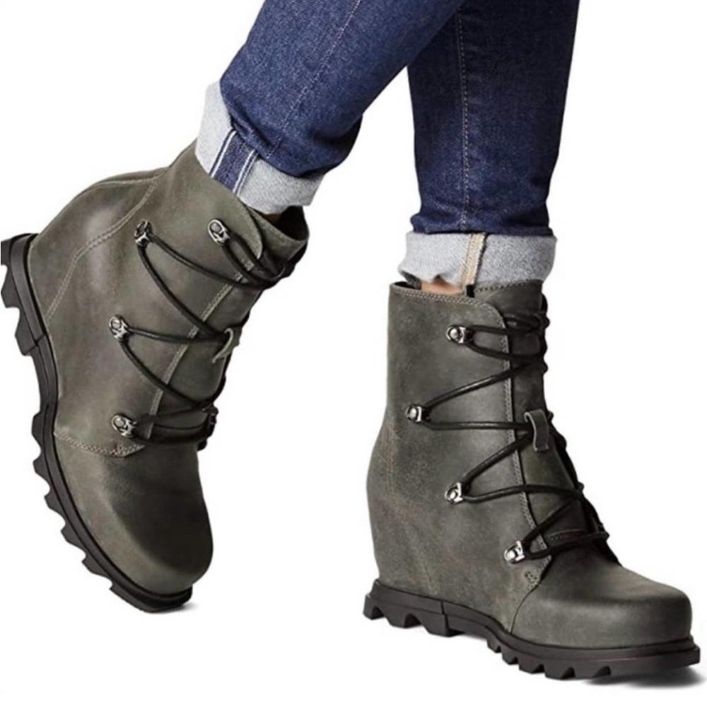 Sorel Joan of Arctic Wedge III Lace Up 7.5